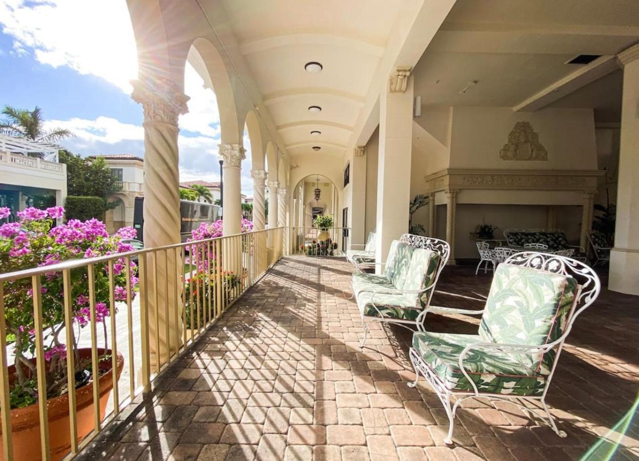 Renovated Studio In The Heart Of Palm Beach - Free Parking, Security Box Buitenkant foto